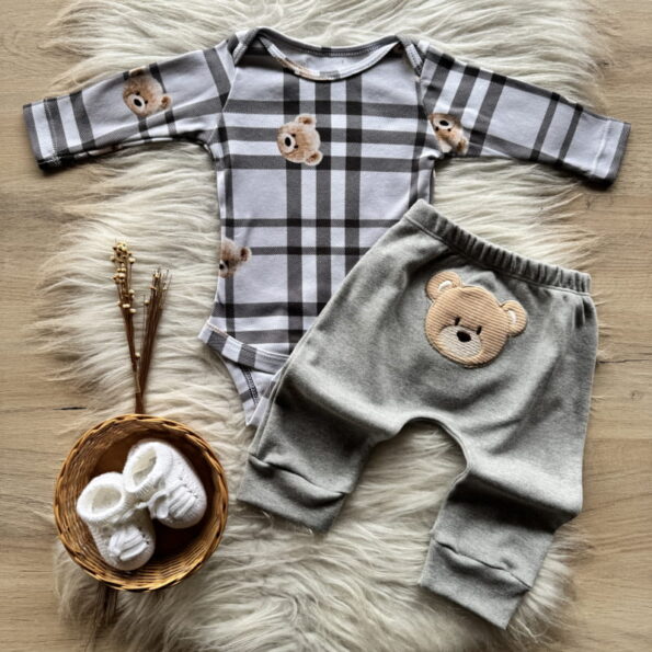 Conjunto Bebe